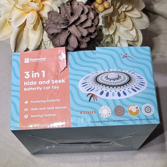 Potaroma 3 In 1 Hide and Seek Butterfly Cat Toy EUC - Picture 8 of 14